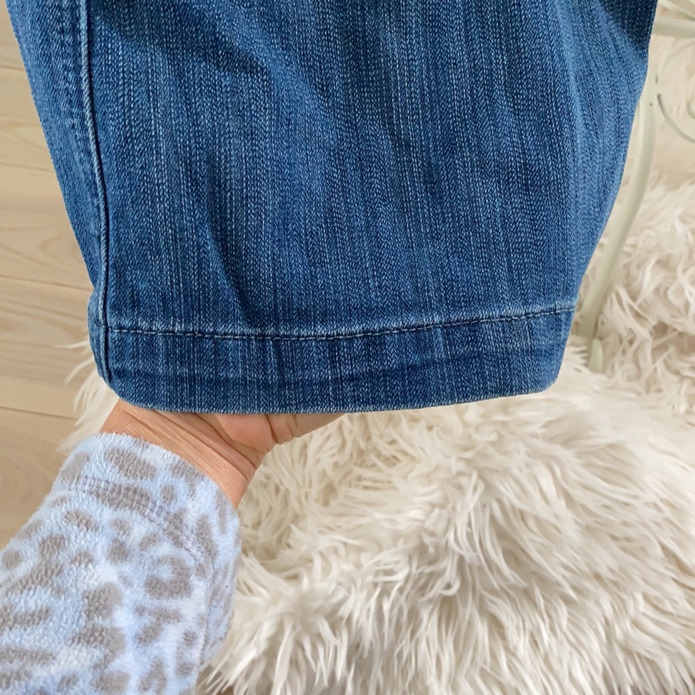 EXPRESS X2 High Waisted Wide Leg Flare Jeans - Picture 11 of 15